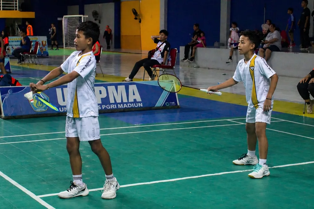 Sesi latihan teknik PRADA BC